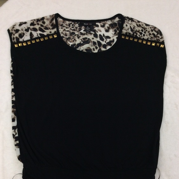 Style & Co. Tops - 🎉Sale🎉Style & Co Women Size Medium
